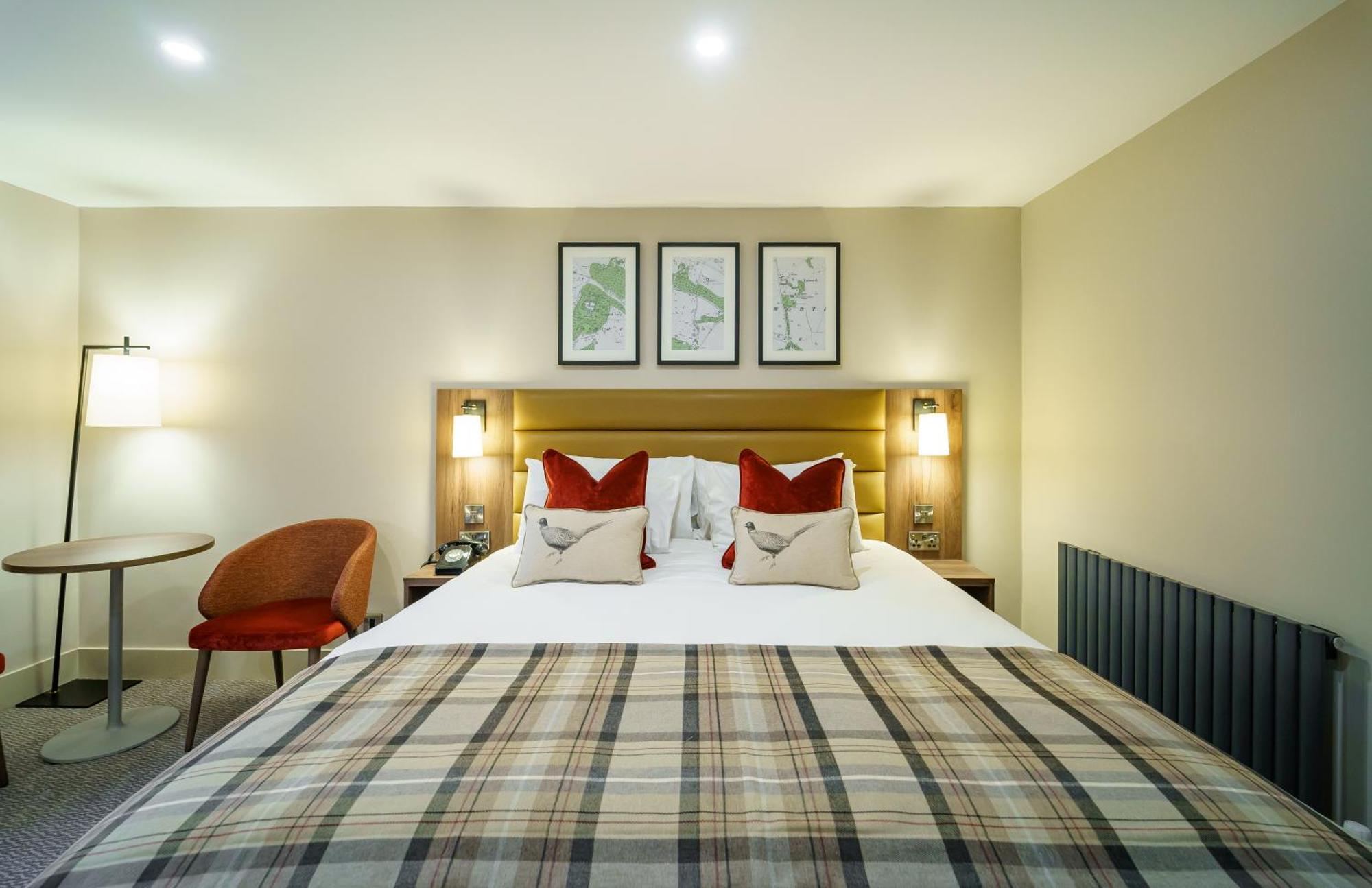 De Vere Tortworth Court Экстерьер фото